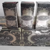عطر دارالشباب عربی ساخت شرکت ارض زعفران دبی بسیارخوشبو باماندگاری طولانی..