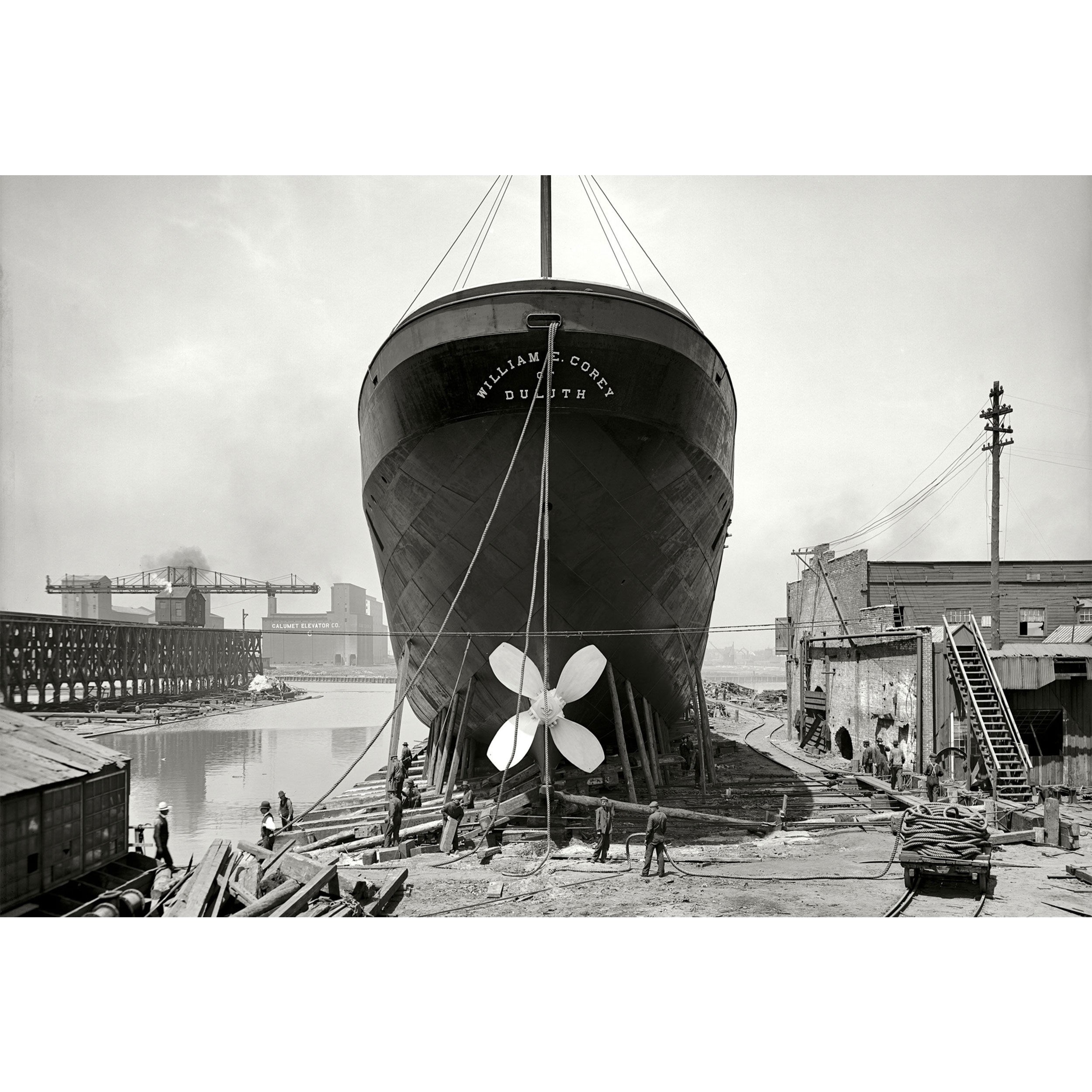 تابلو شاسی مدل عکس سیاه و سفید کشتی و اسکله T7170