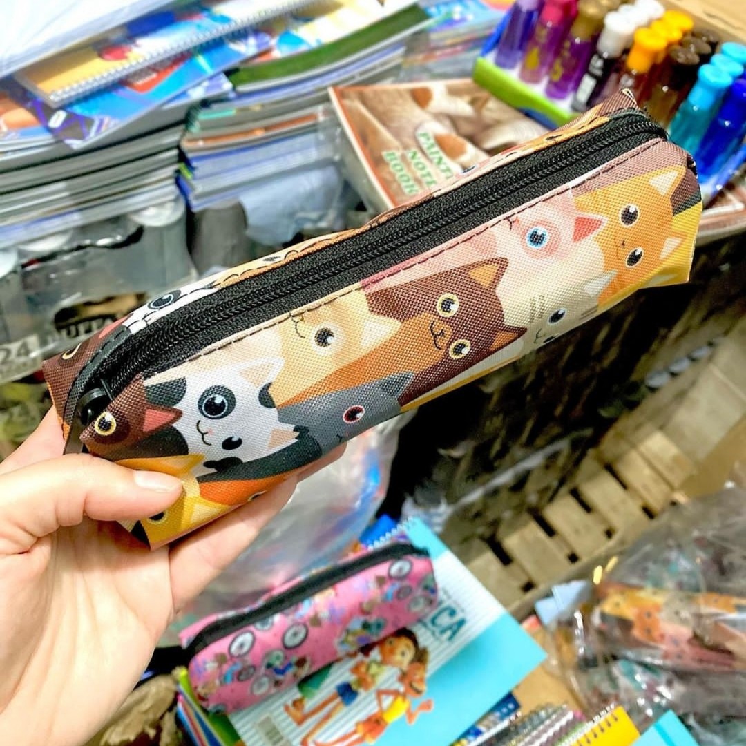 جامدادی عروسکی