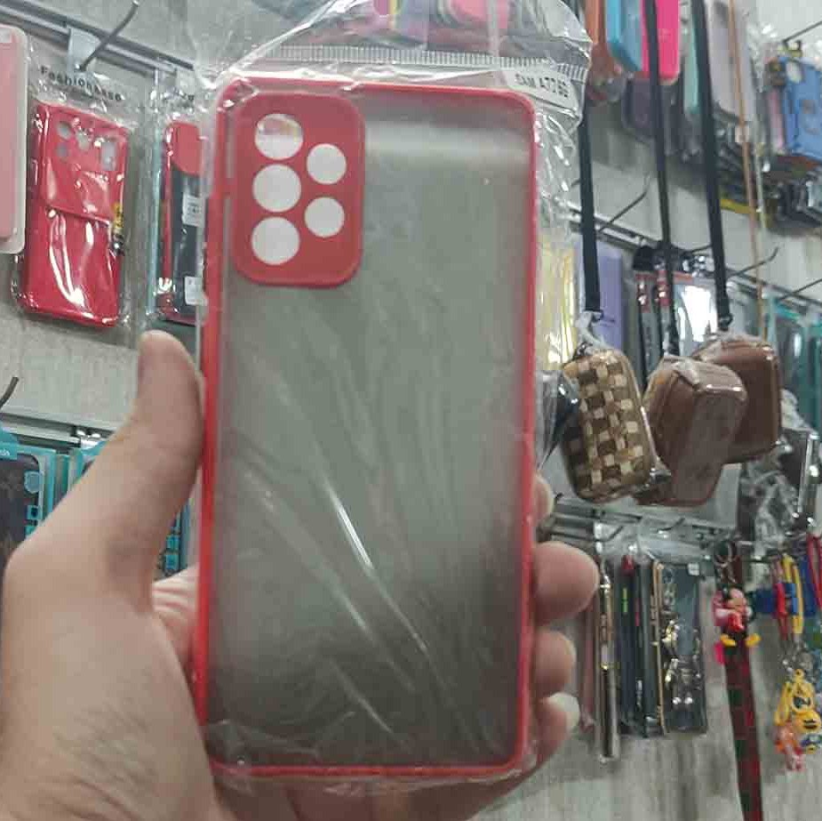 گارد PC مات محافظ لنز دار Samsung A72 رنگ قرمز