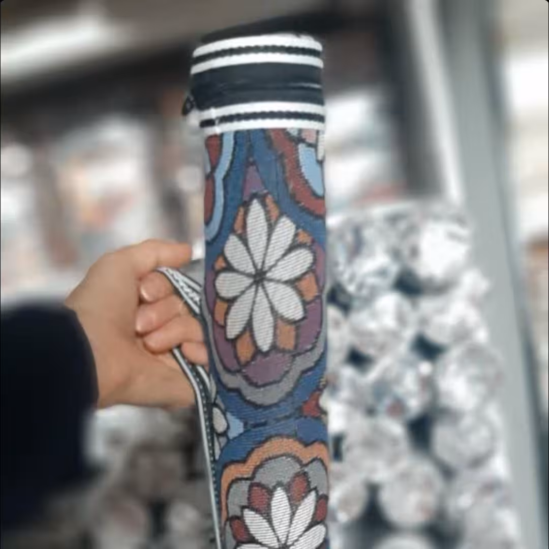 جاسیخی محکم و بدون تاشدن