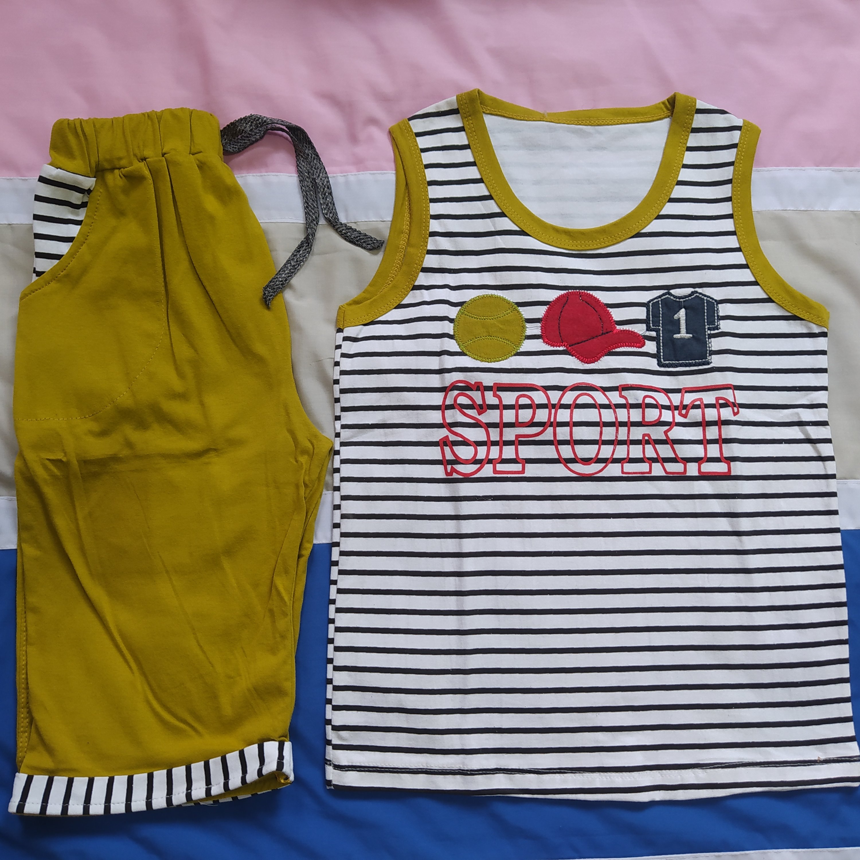 تاپ شورت پسرانه  راه راه  اسپرت  سایز   50 ارسال رایگان 