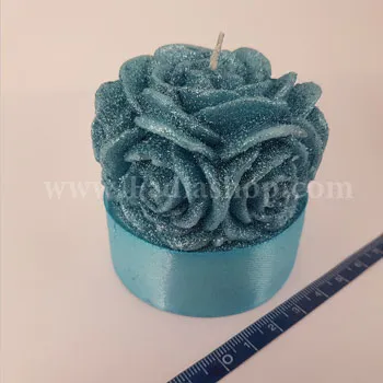 شمع استوانه گل رز بزرگ آبی