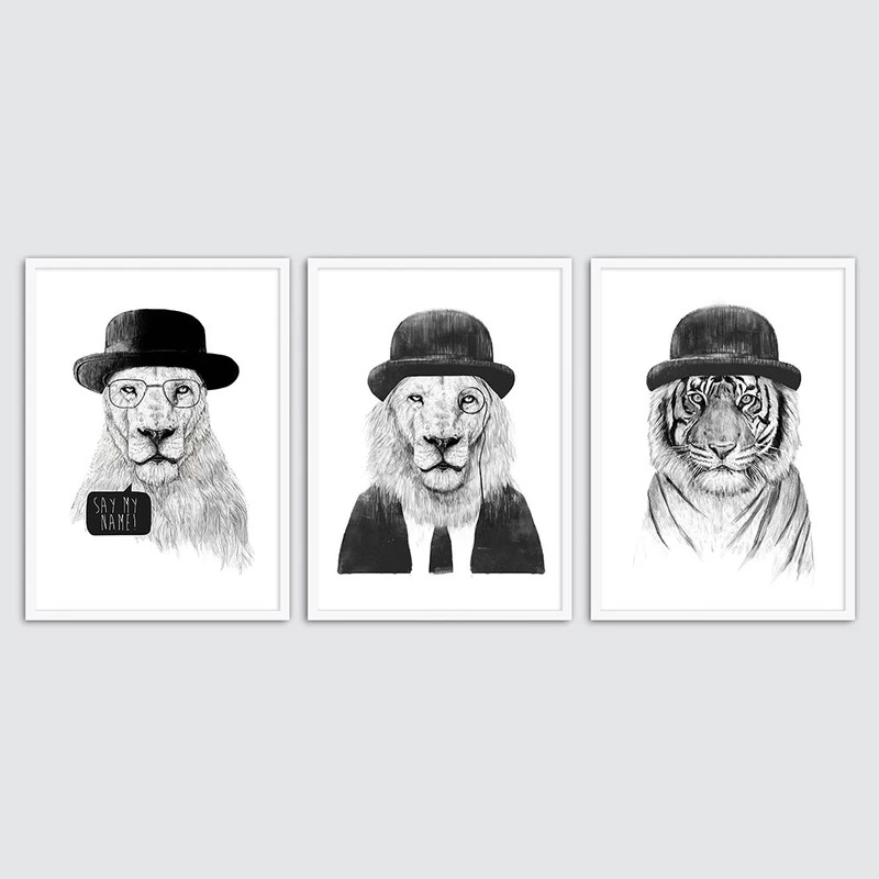 تابلو اتاق کودک طرح عکس یادگاری  شیر و پلنگ ... سایز 30در40