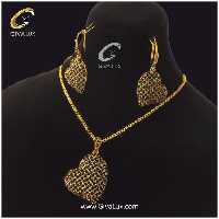 نیم ست برنج سیاه قلم طرح قلب