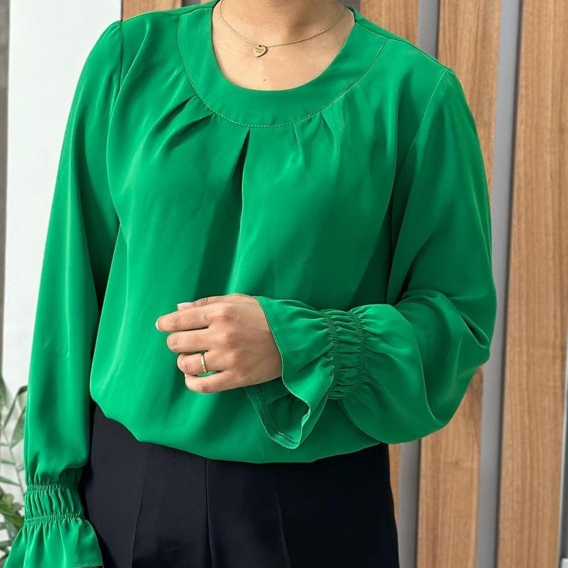 شومیز کرپ الیزه درجه یک