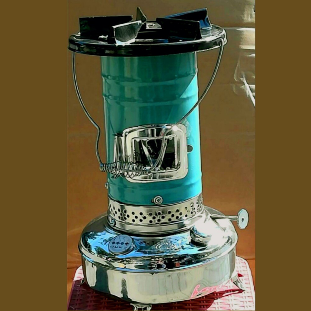 چراغ والور نفتی پایه کروم شعله آبی سوز