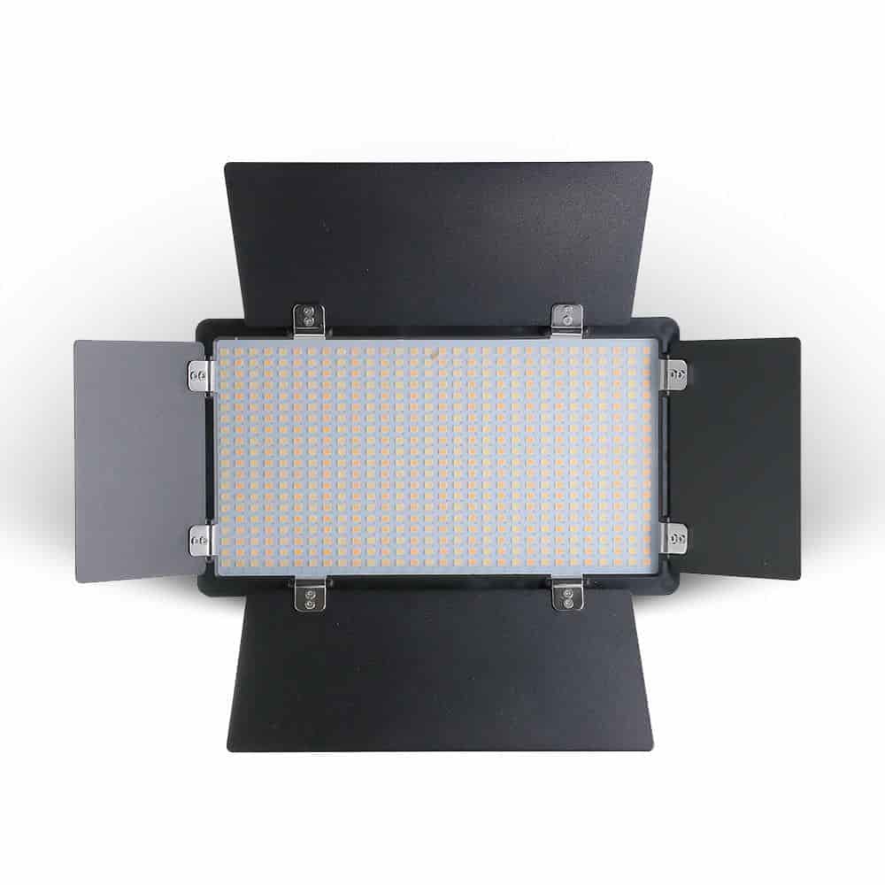 پنل نور ثابت Fotomax Pro Led U600 RGB همراه 2 عدد باتری خرید | قیمت - اگزیف