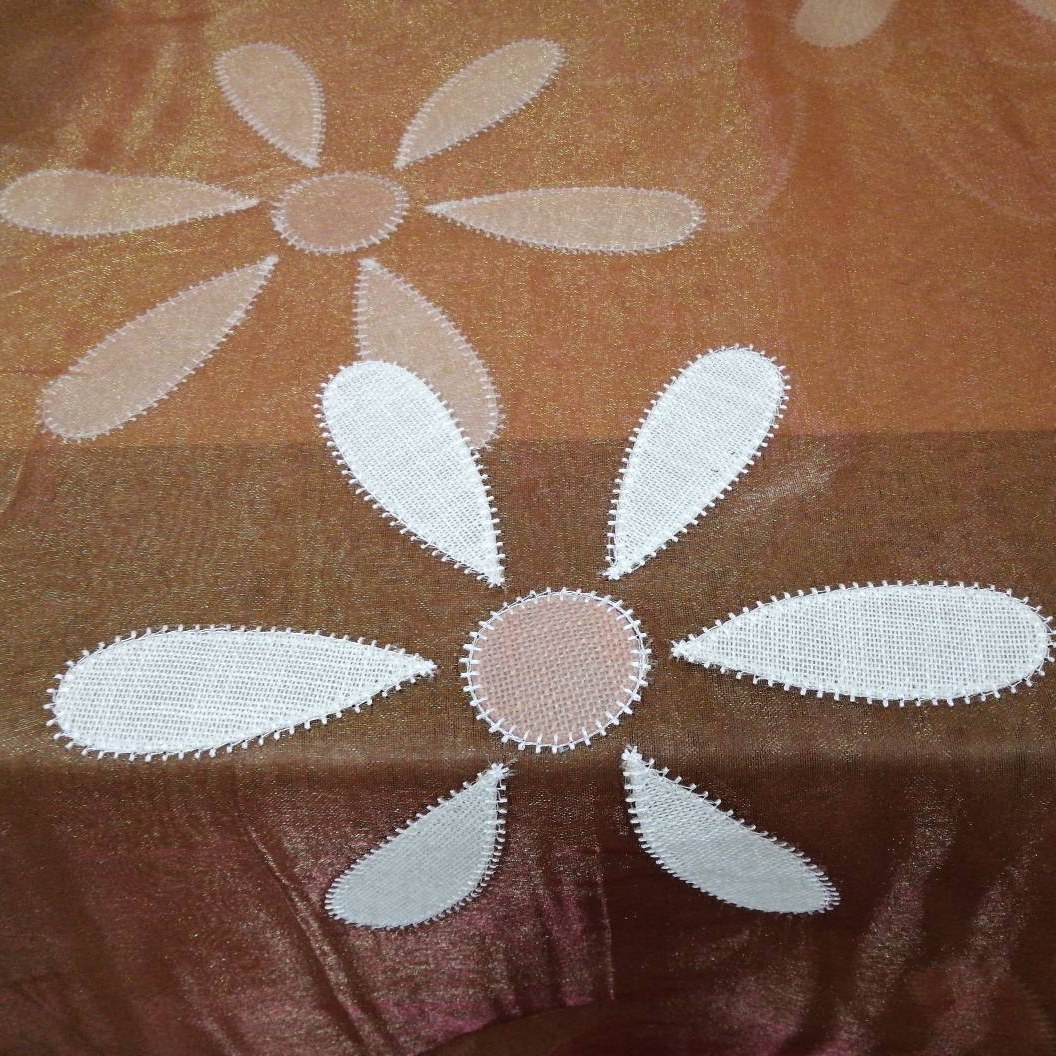 پارچه پرده ای  ارگانزا ترک تک رنگ گلدوزی عرض سه متر (پس کرایه)