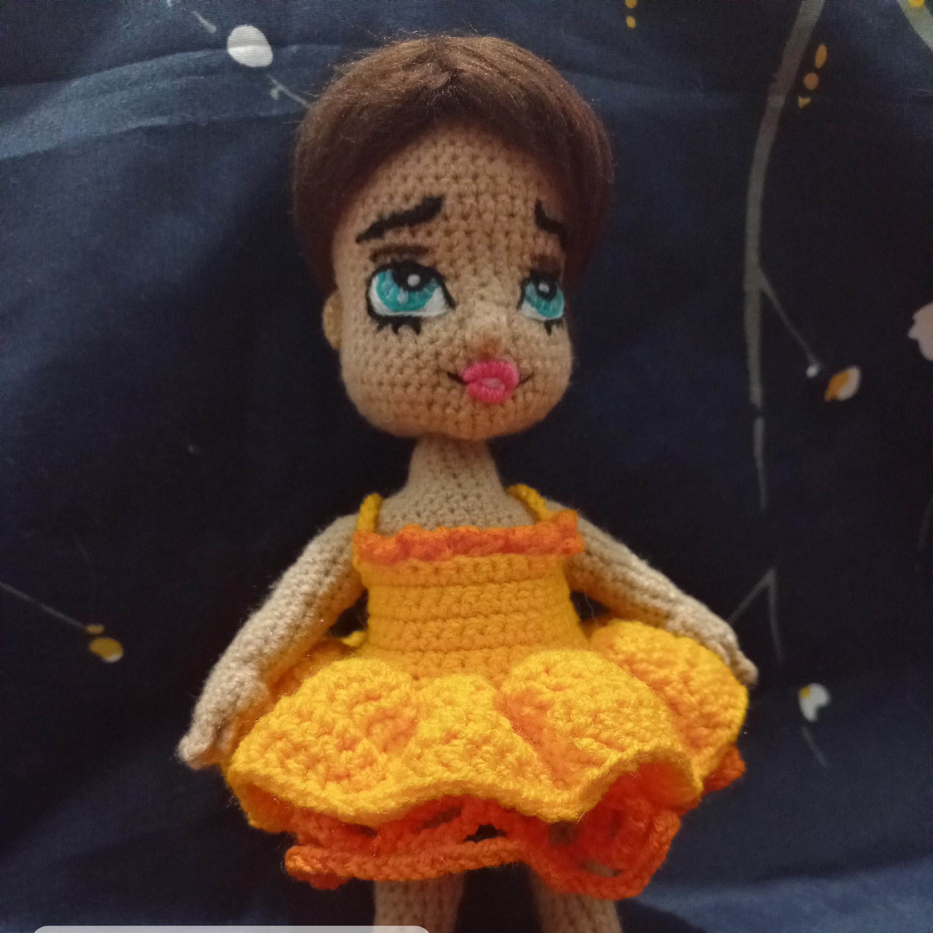 عروسک بافتنی دختر(لوسی)