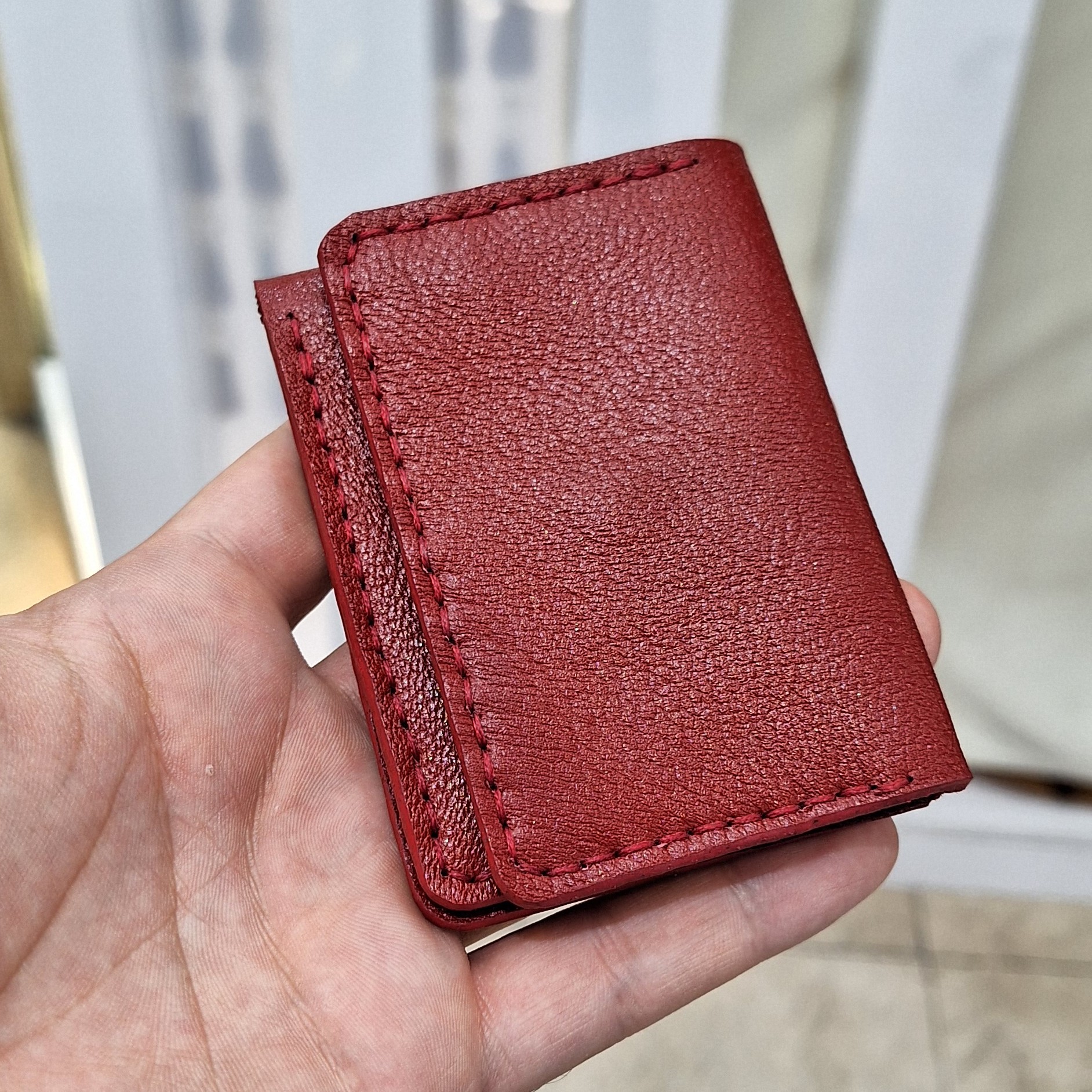 جای کارت جاکارتی چرم طبیعی قرمز