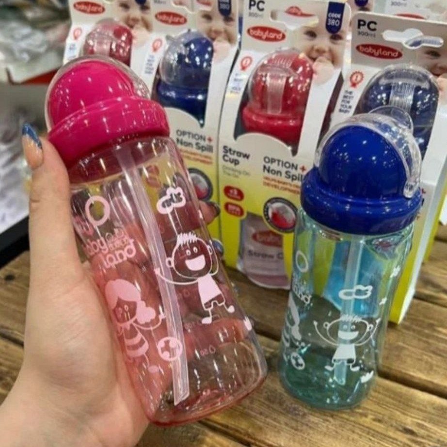 قمقمه نی دار نوزاد