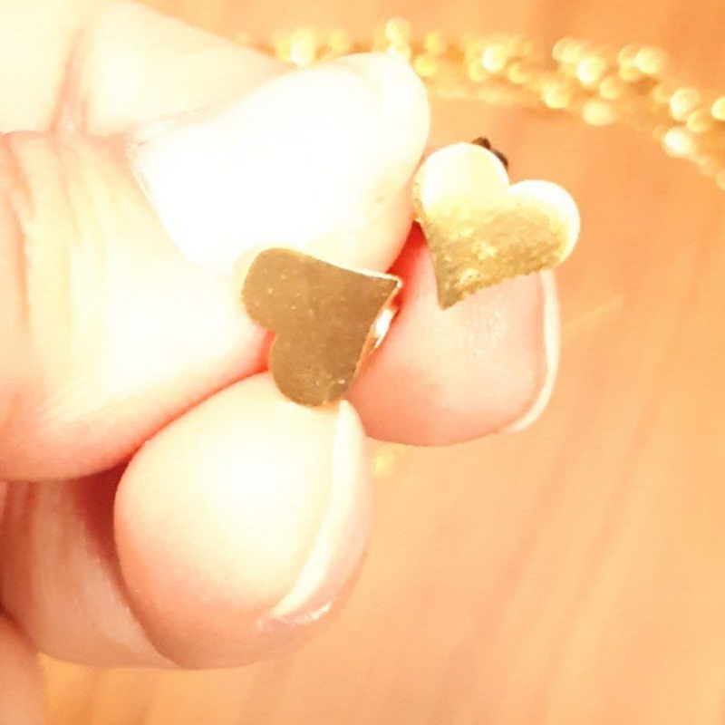 گوشواره میخی