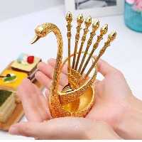 جا قاشقی طرح قو به همراه قاشق چای خوری