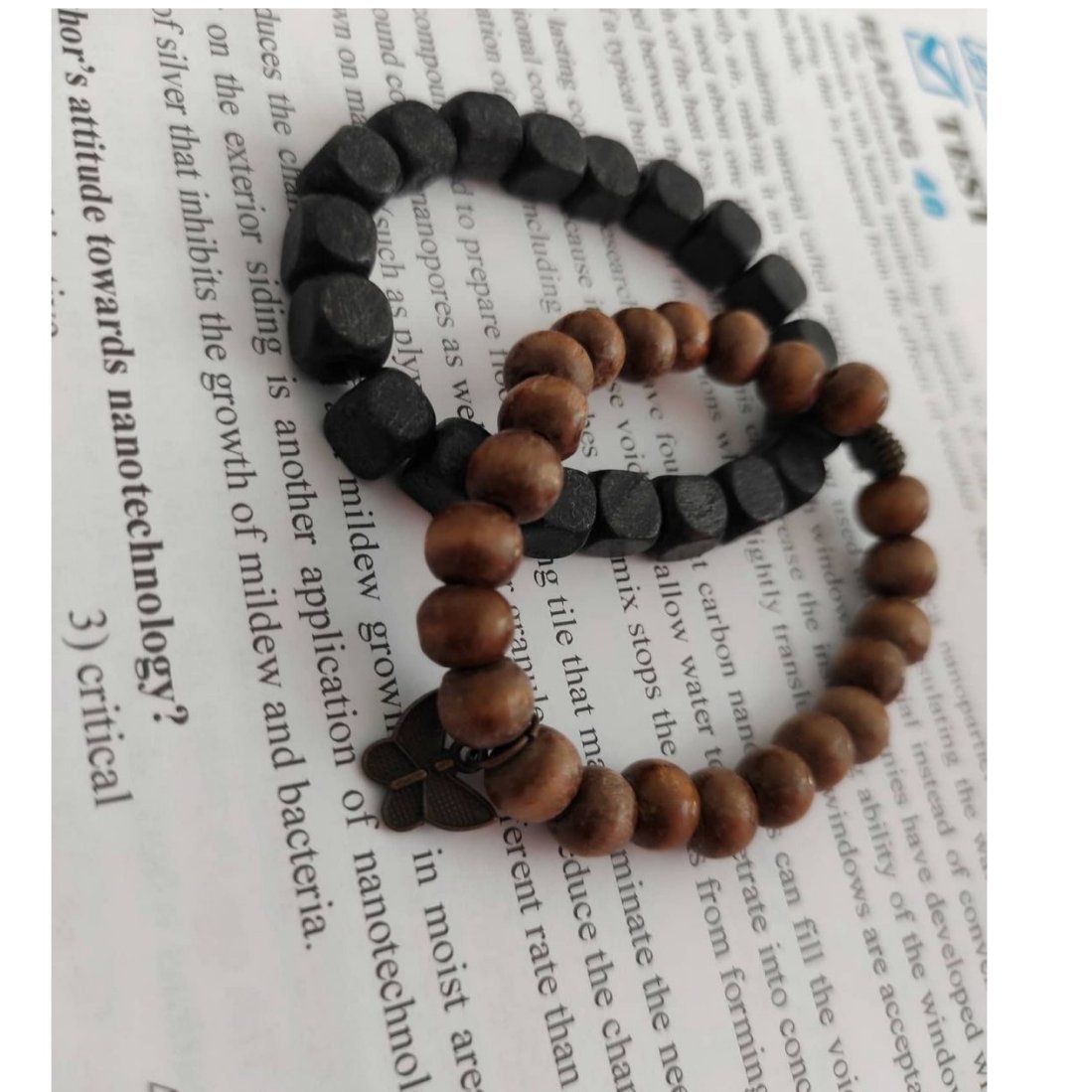 ارسال رایگان دستبند چوبی در دو طرح مربع و دایره