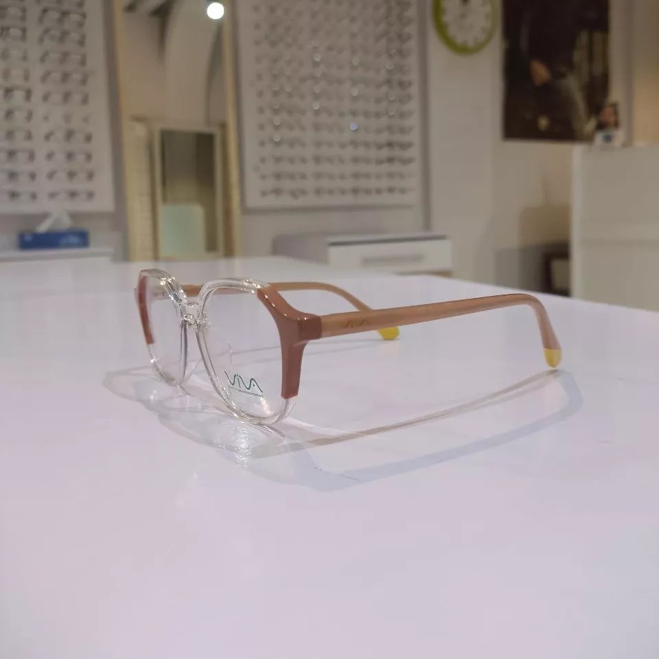 فرم عینک طبی فانتزی بچگانه