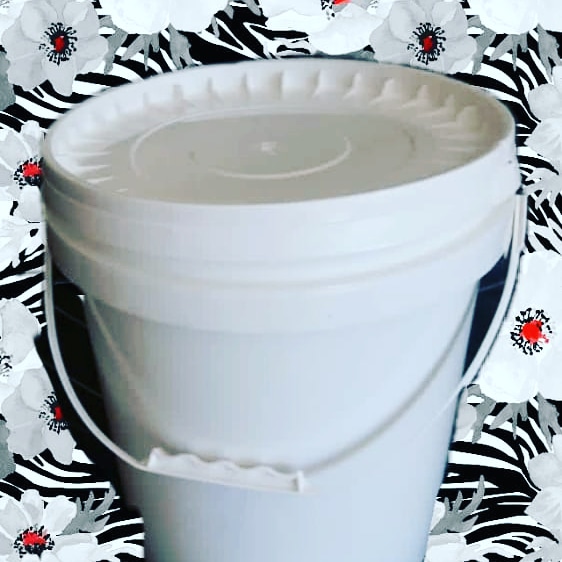 سطل 20 استوک مدل نایس(بسته 10عددی) | تتیس پلاست