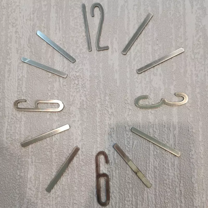 اعداد انگلیسی ساعت 6سانتی با نشانه اعداد ساعت . اعداد مولتی