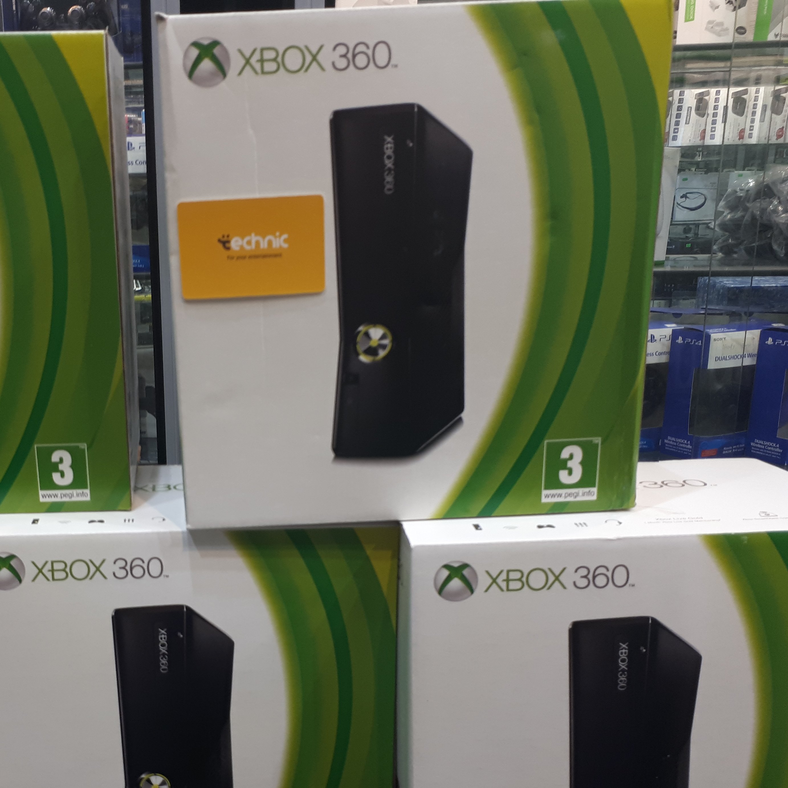 کنسول ایکس باکس 360  اسلیم  250گیگ ( جی تگ شده)