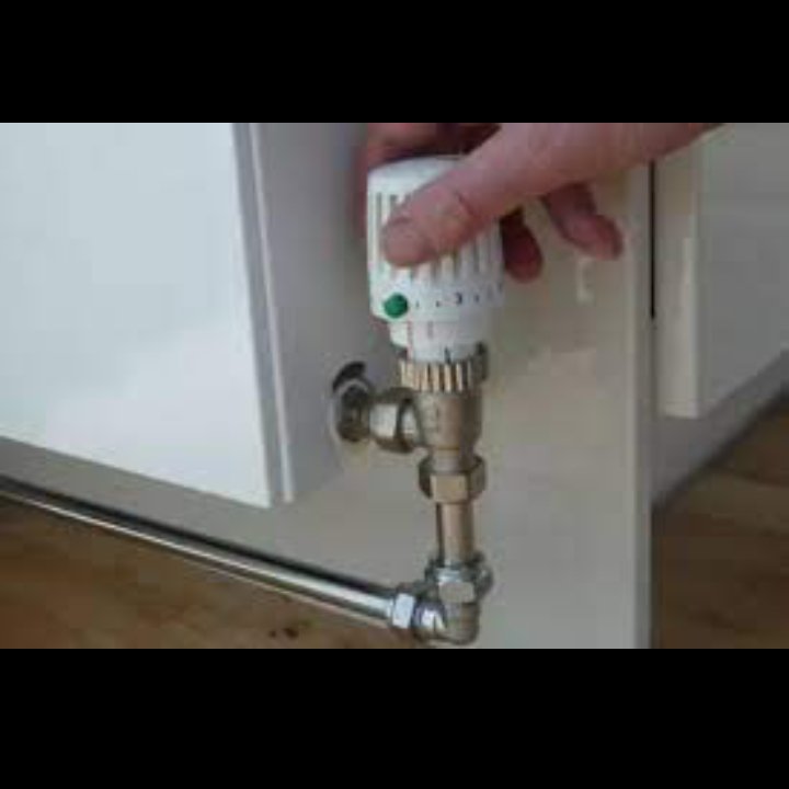 شیر شوفاژ پایین