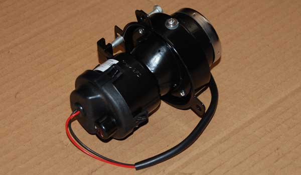 چراغ مه شکن جلو راست ام وی ام 315 قدیم چین یدک مرکزی - خرید لوازم یدکی خودروهای چینی - لوازم یدکی خودروهای کره ای - لوازم یدکی خودروهای ژاپنی - کف قیمت بازار - ارسال سریع به سراسر ایران