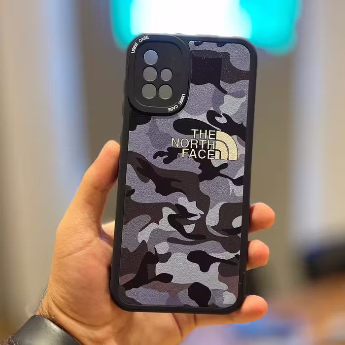 قاب سامسونگ A71  چریکی طرح North Face