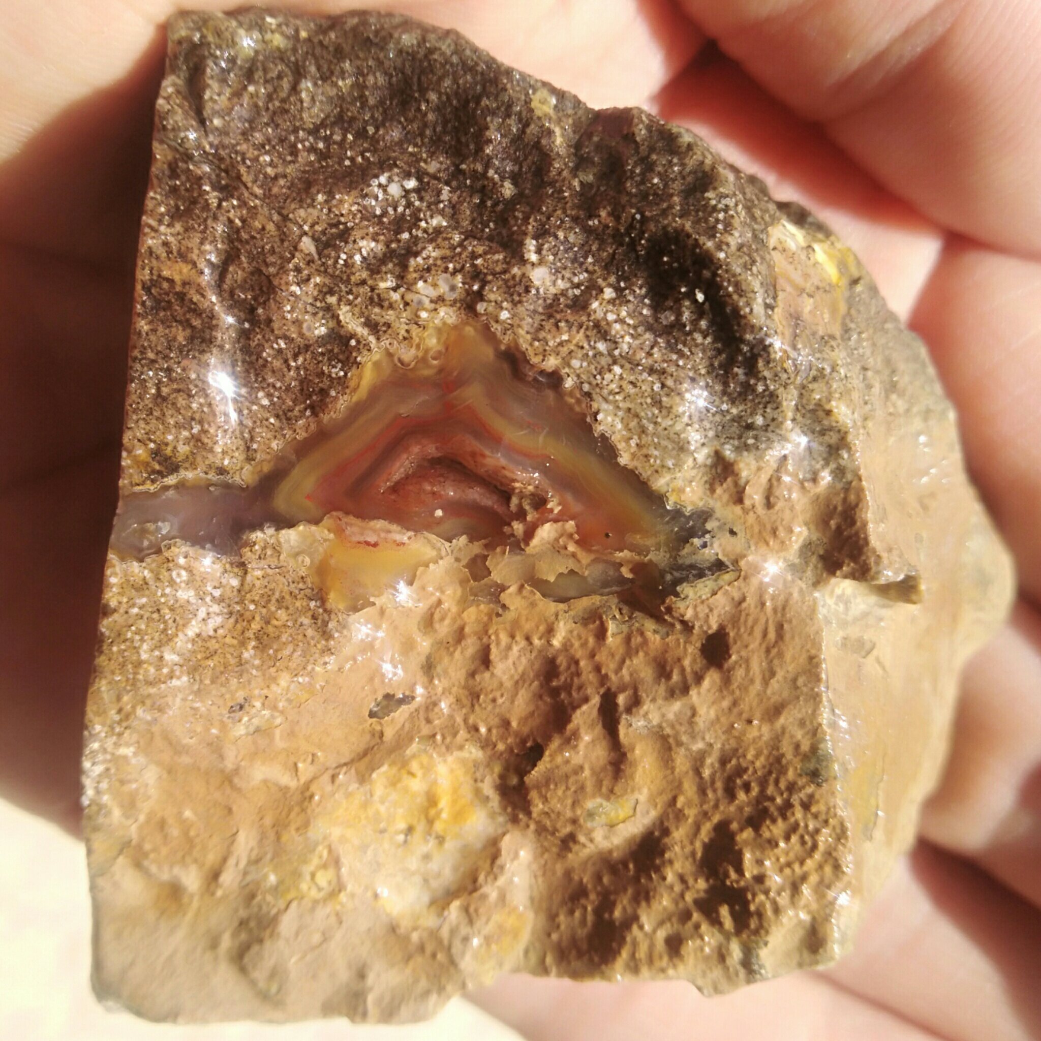 سنگ راف عقیق رنگی محشر شاهکار خلقت 100درصد طبیعی