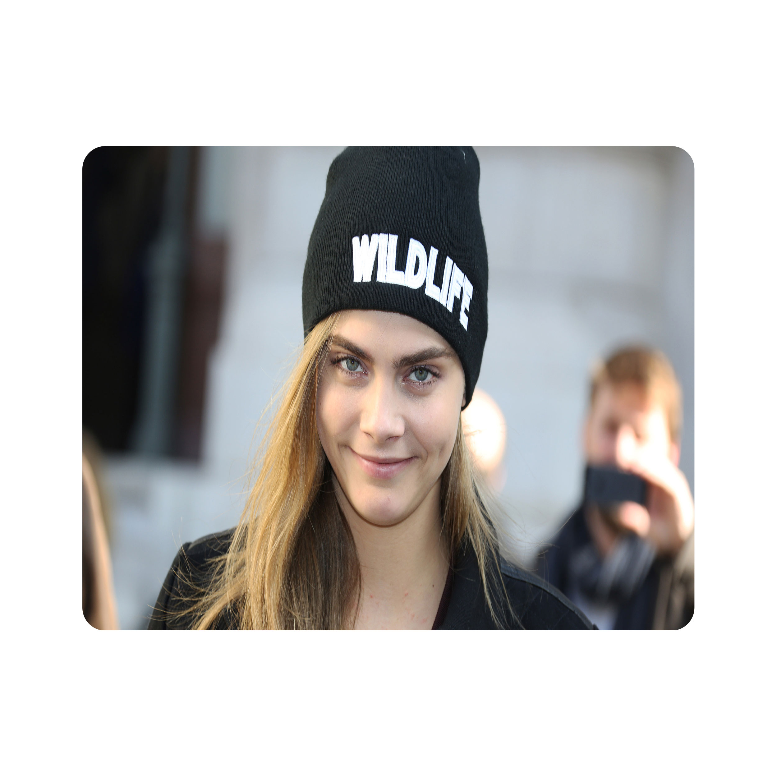 ماوس پد اطلس آبی طرح بازیگر کارا جاسلین دلوین مدل T6079