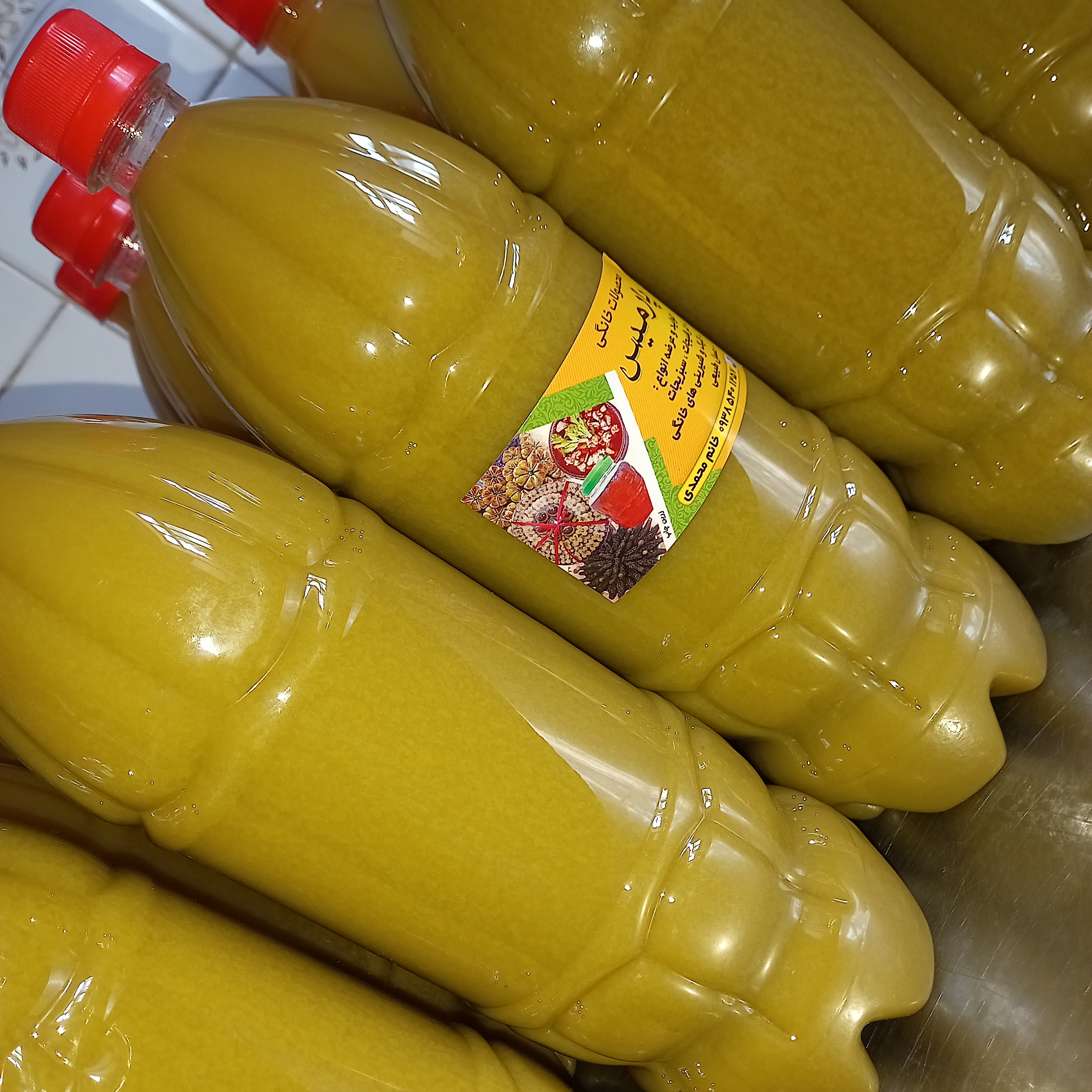 آبغوره طبیعی شمال در بطری 1400 گرمی 
