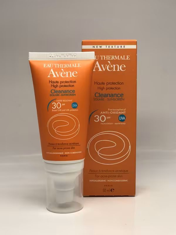 امولسیون ضدآفتاب کلینانس SPF30 اون 50 میل - Avene