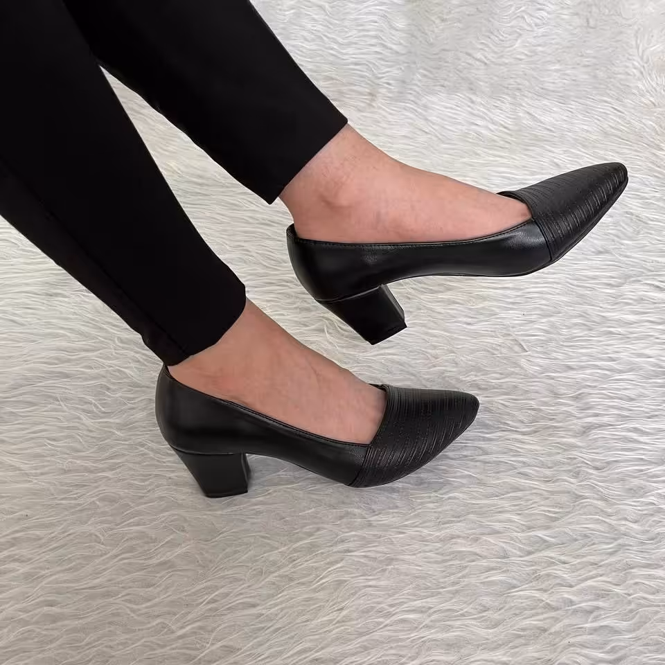 کفش پاشنه دارجدیدزنانه