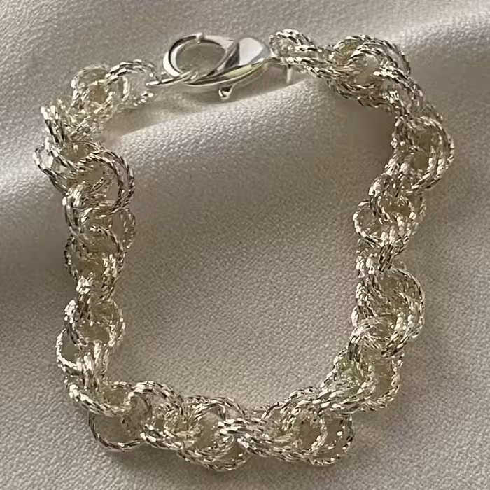 دستبند زنجیری 