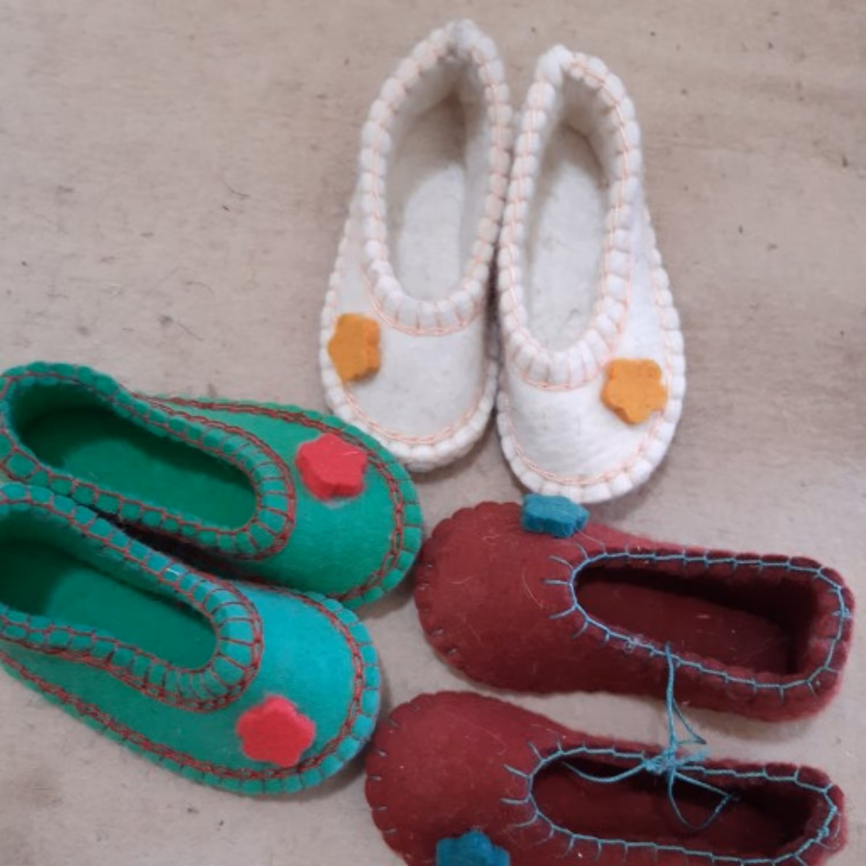 پاپوش نمدی دخترونه