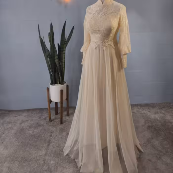 لباس مجلسی زنانه بلند کلوش دانتل و تور