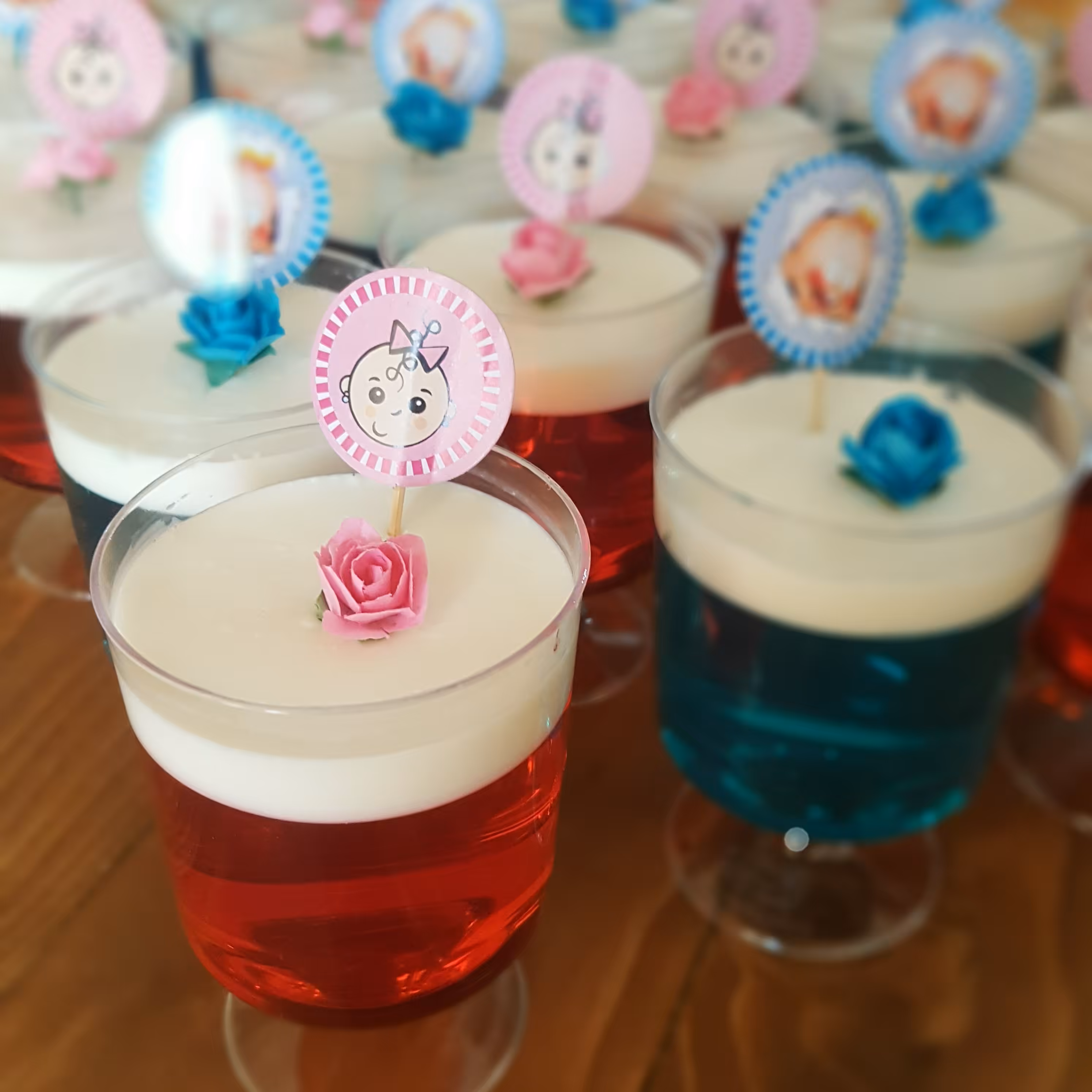 10 عدد جام  ژله