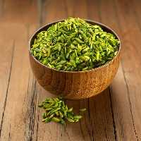 خلال پسته سبز خوش رنگ مجلسی تازه و اعلاء درجه یک ، بدون هرگونه رنگ و افزودنی (  بسته 100 گرمی )