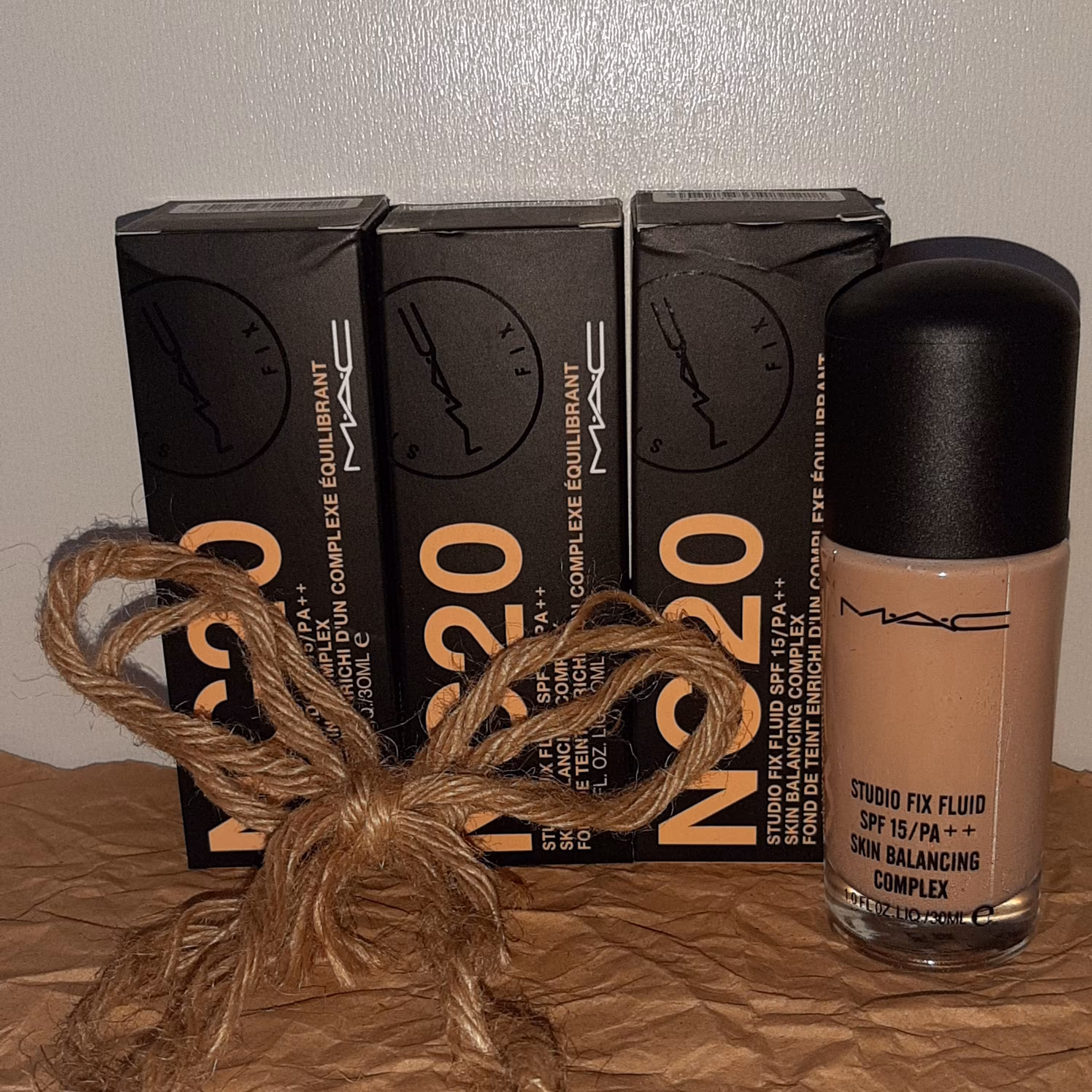 کرم پودر استودیو فیکس مک اورجینال