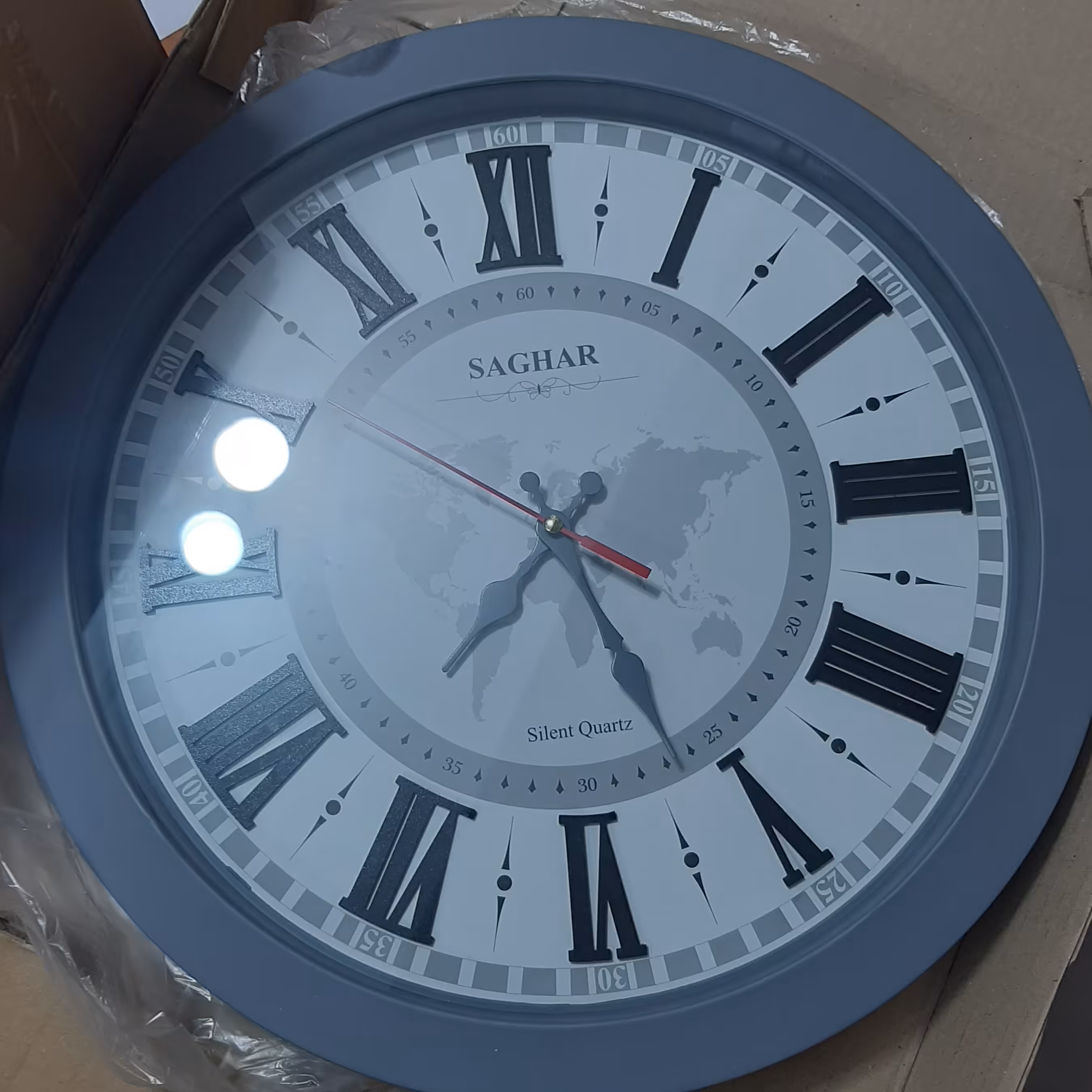 ساعت دیواری - ساغر - آرامگرد - کیفیت عالی با ارسال رایگان