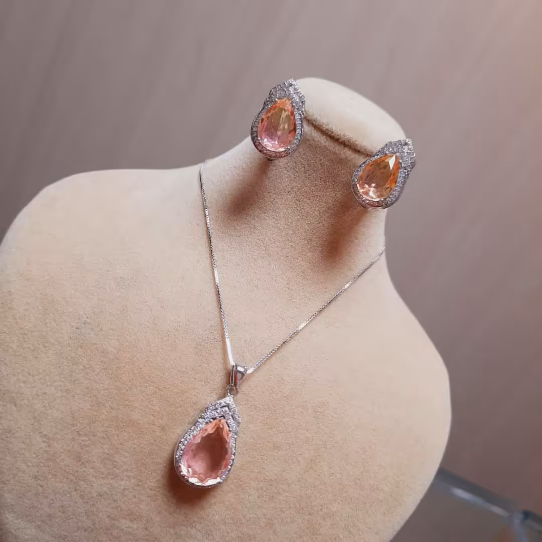 زنجیر و نیمست اشکی با سنک ساوروسکی نقره با عیار 925