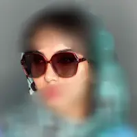 عینک آفتابی زنانه اورجینال زرشکی برند bolon بیضی پلاریزه

