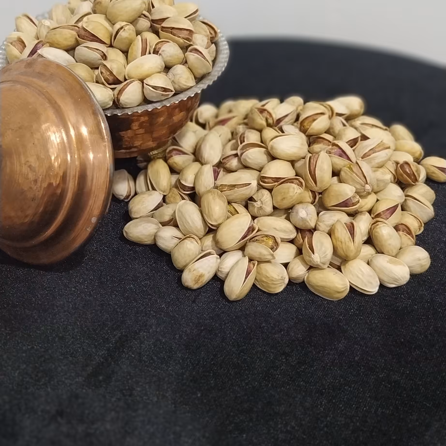 پسته کله قوچی(خام) درجه یک.خشکبار حاج اکبر.شهر بردسکن(یک کیلویی) 