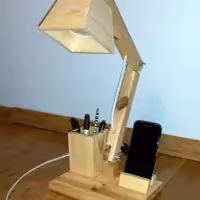 چراغ مطالعه چوبی جاقلمی و جاموبایل دار