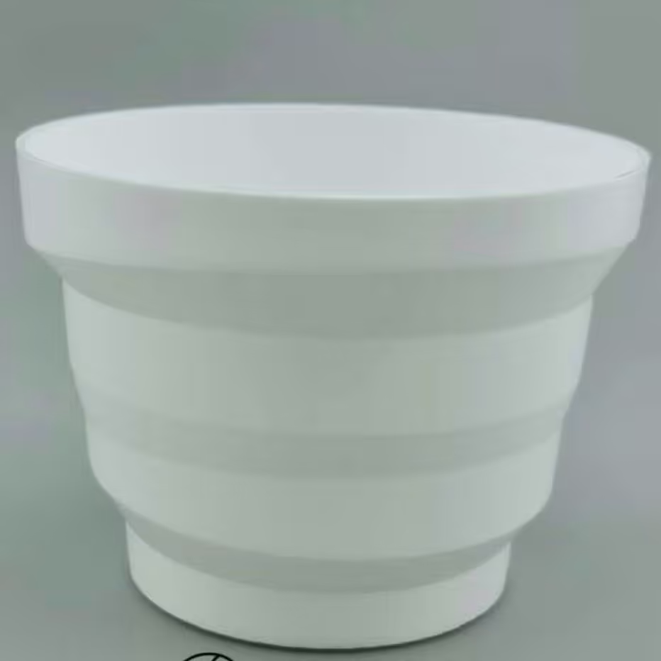 گلدان پلاستیکی سایز 16 سانتیمتر سفید