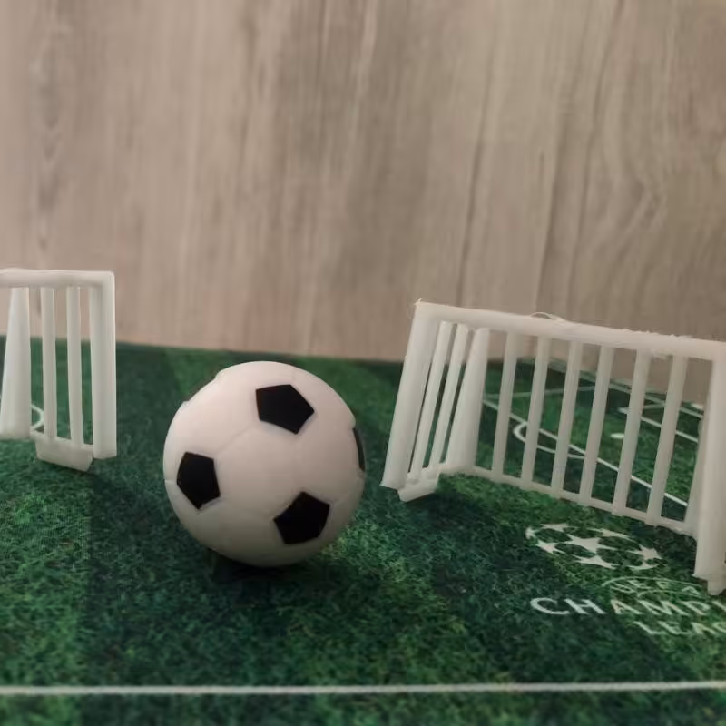 پک تزیینات کیک تم فوتبالی با دروازه و توپ کلکسونی