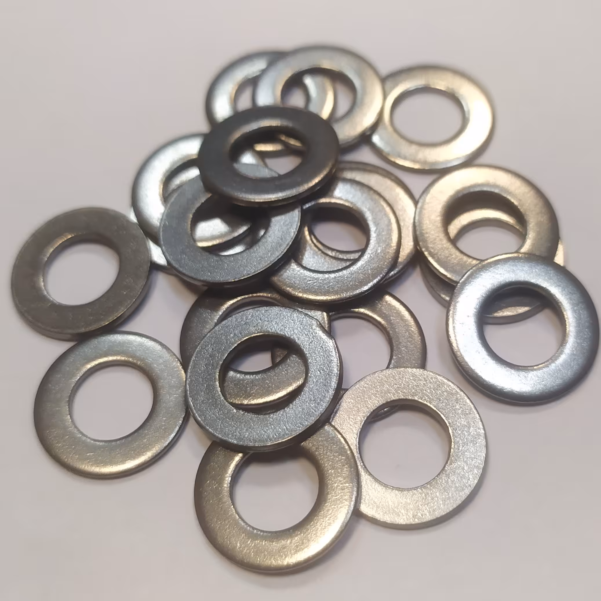 واشر تخت 8 استیل 304(بسته 100 عددی) پس کرایه ارسال با باربری