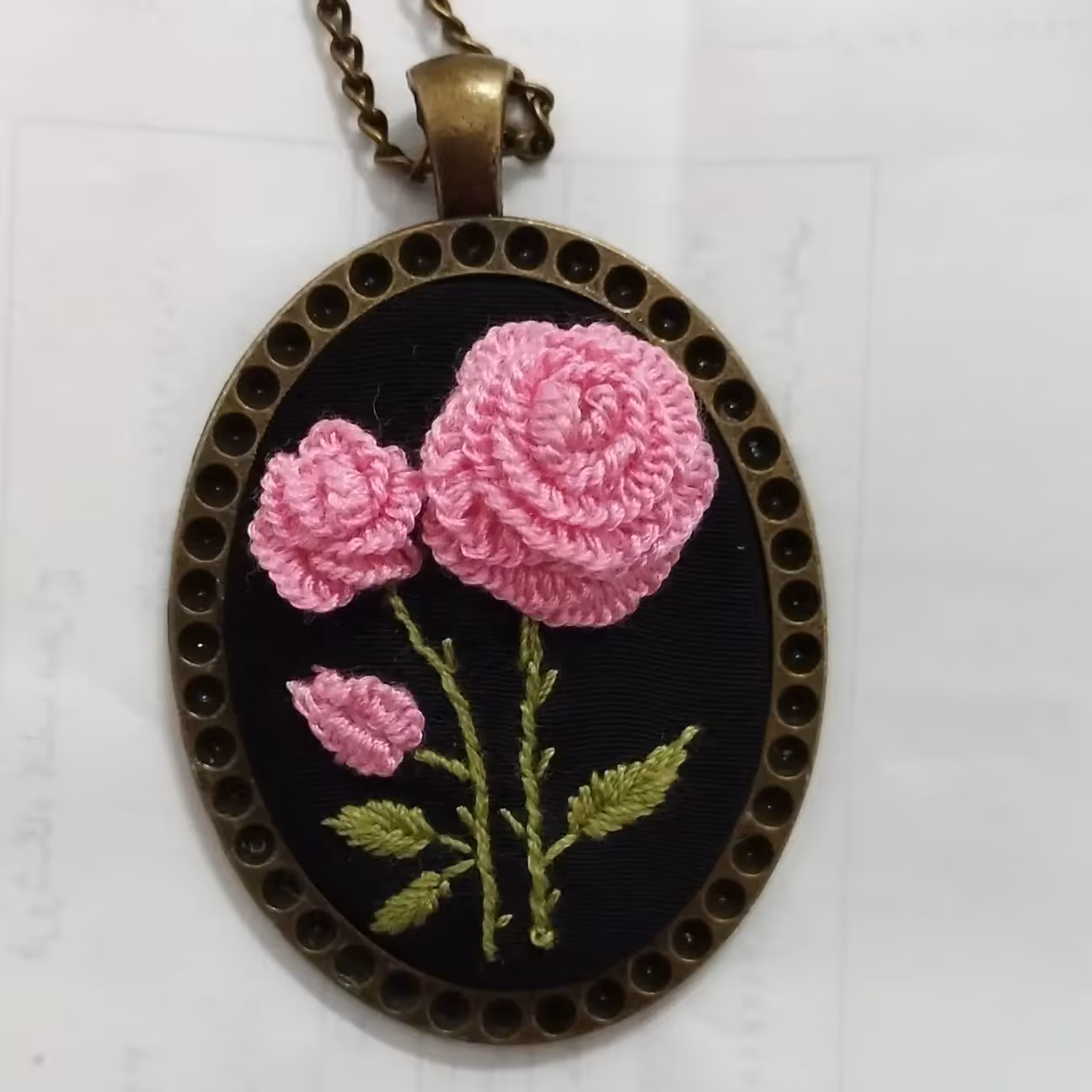 گردنبند گلدوزی شده  شماره 2