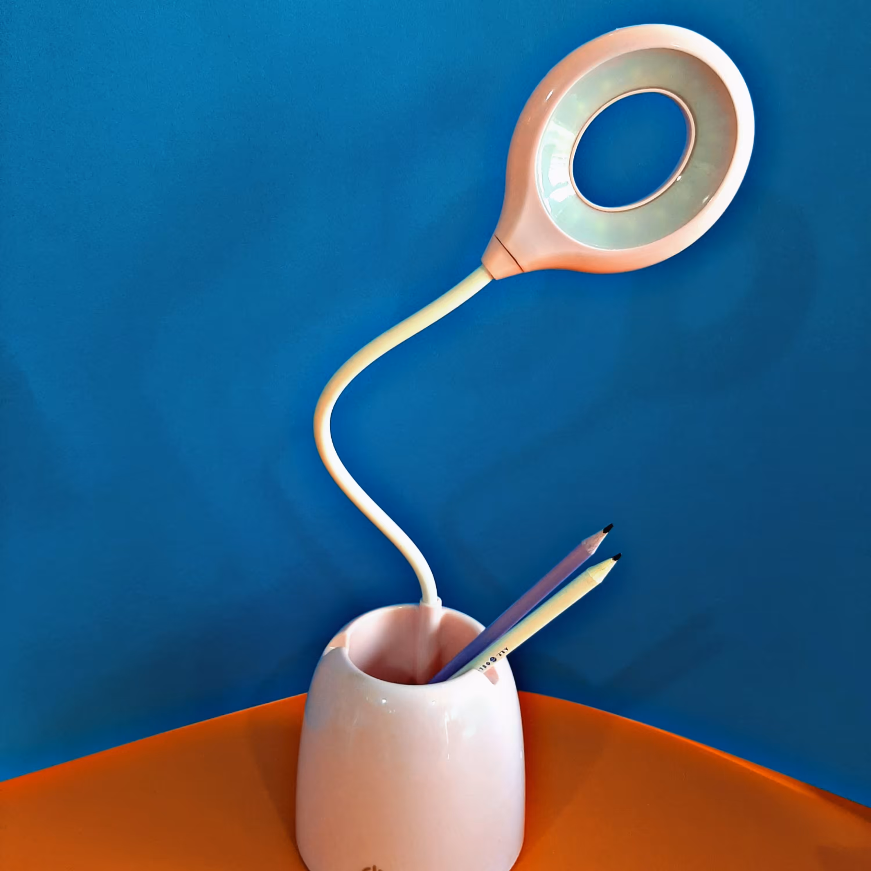 چراغ مطالعه مدل رینگ لایت