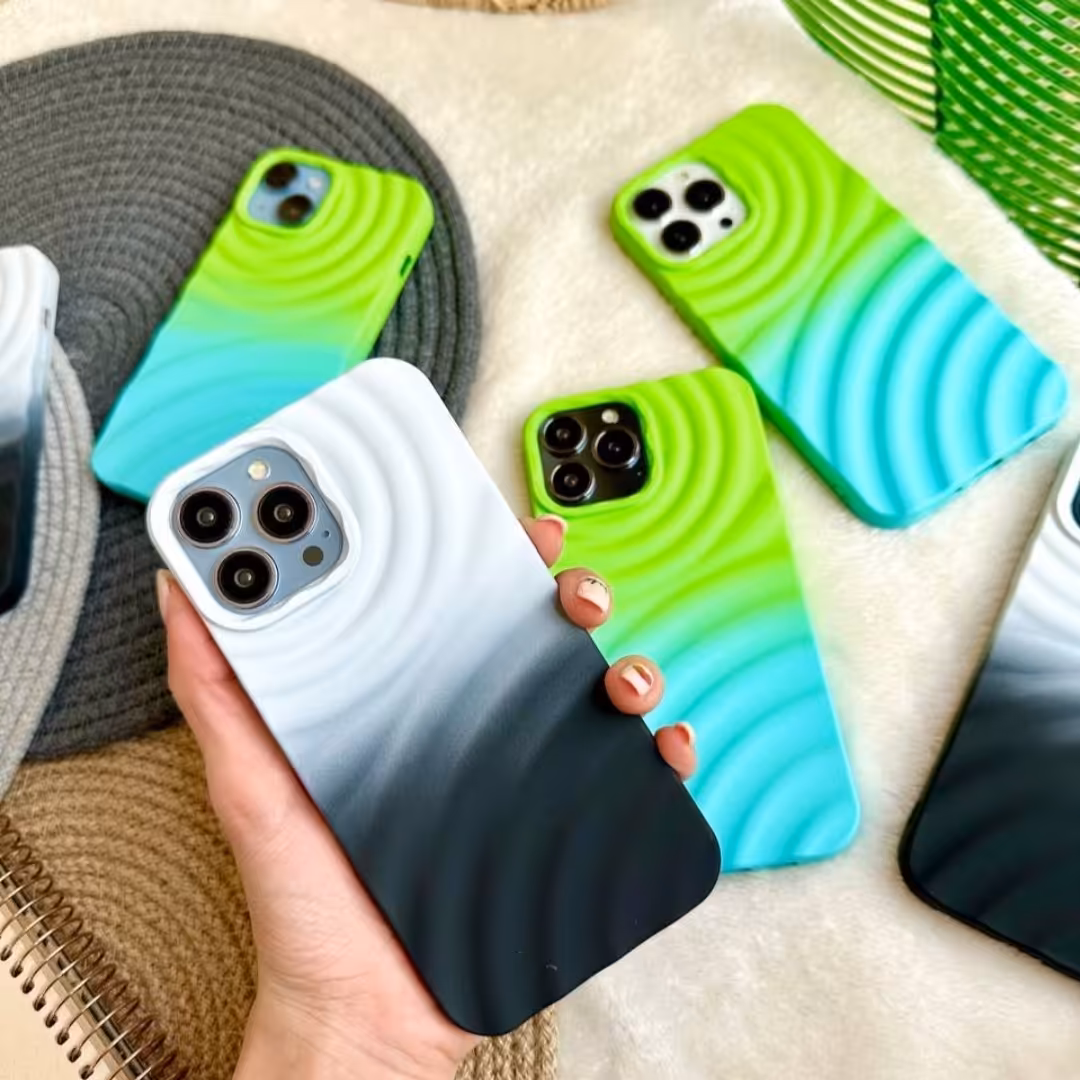 کاور فید تری دی مدل آیفون  دو رنگ 