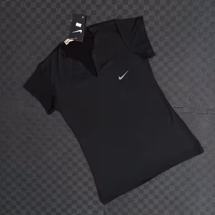 تیشرت ورزشی زنانه یقه دلبری نایک