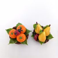 مگنت سبد  دو سبد باهم  ، جنس خمیر ایتالیایی، دستساز ،پشت کار آهن ربا نصب شده مناسب برای تزئین سطوح فلزی